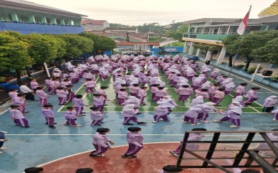 MTs Al Ihsan Pamulang Gelar Senam Bersama untuk Tingkatkan Kebugaran dan Semangat Belajar Siswa